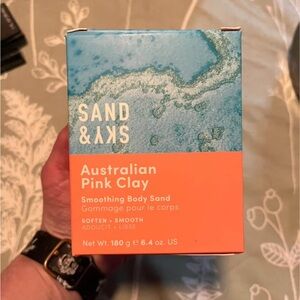 Sand & Sky Australian Pink Clay Exfoliant